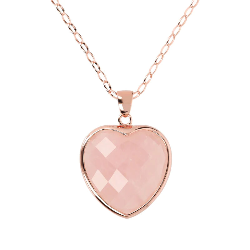 Collana con ciondolo cuore in quarzo rosa