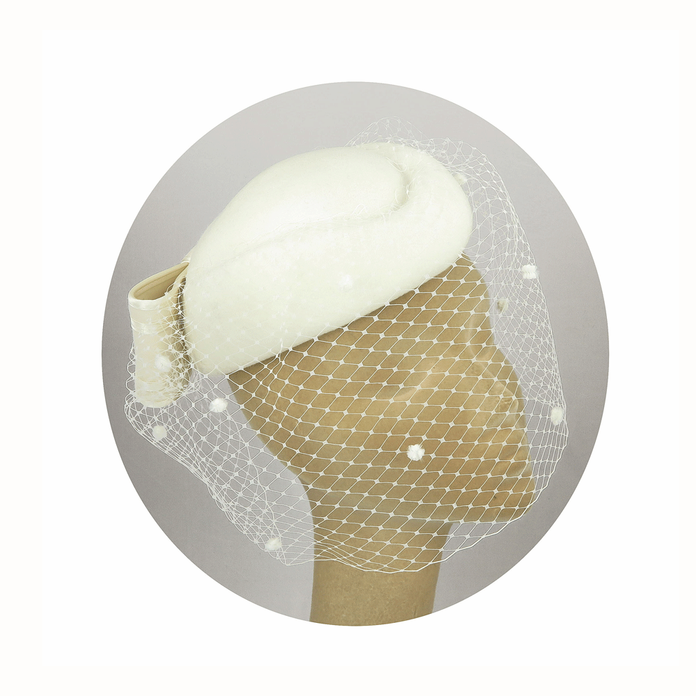 Tombolino da cerimonia in feltro avorio