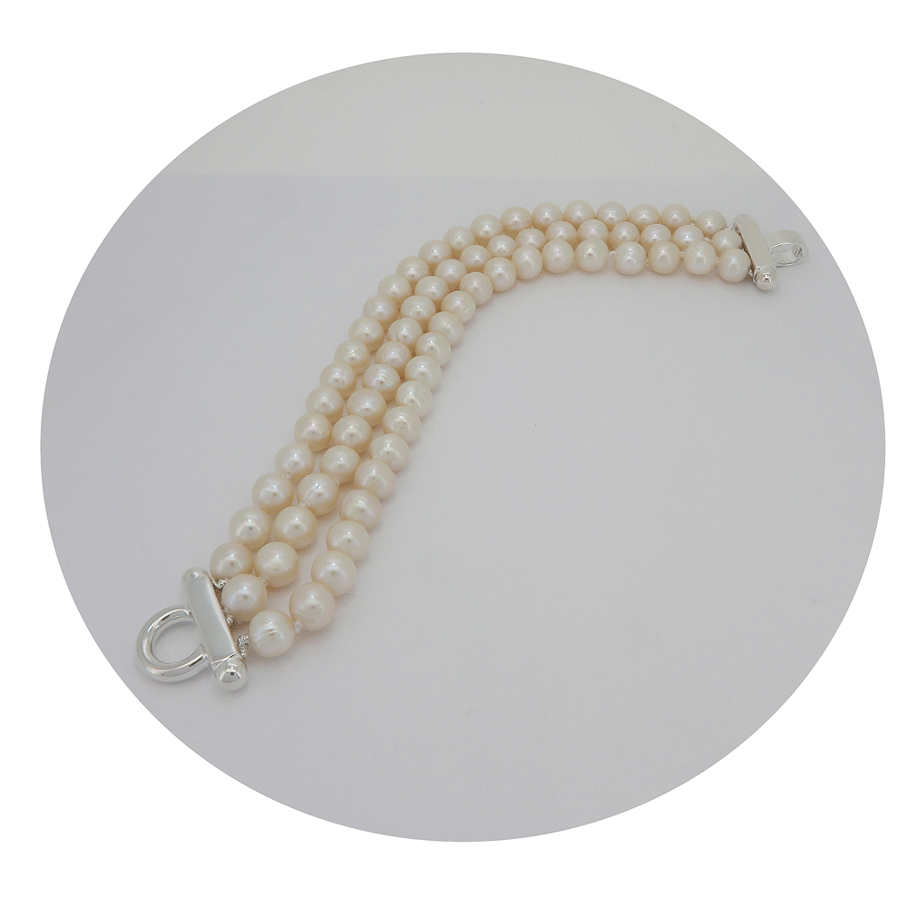 Bracciale perle a tre fili