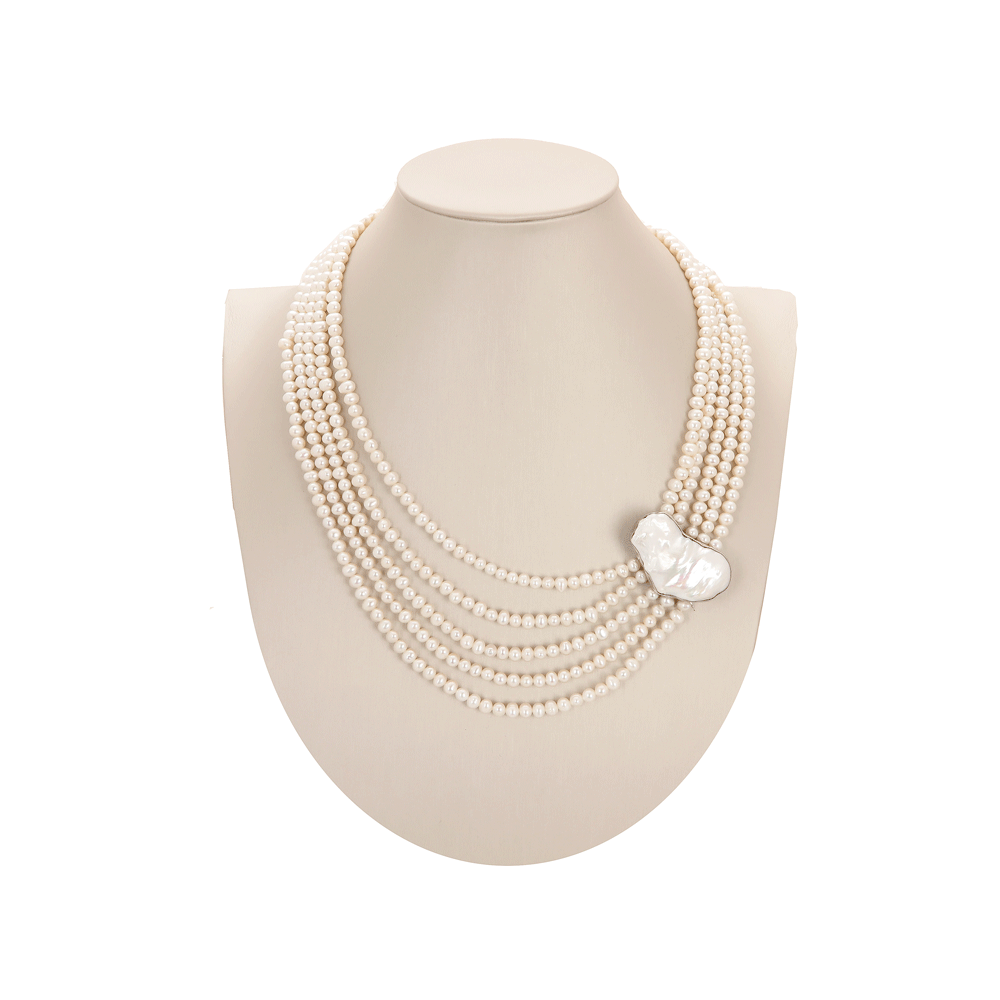 Collana di perle a cinque fili