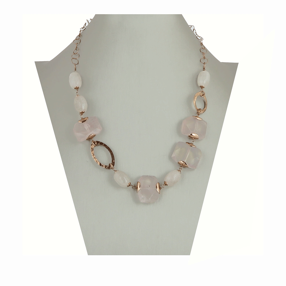 Collana con quarzo rosa sfaccettato