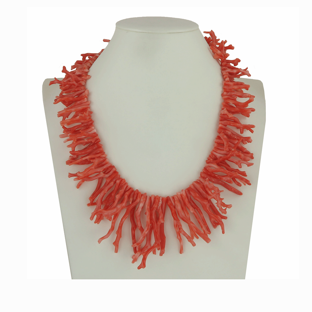 Collana in corallo con rametti color salmone
