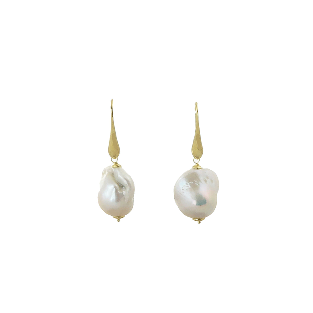 Pendant pearl earrings