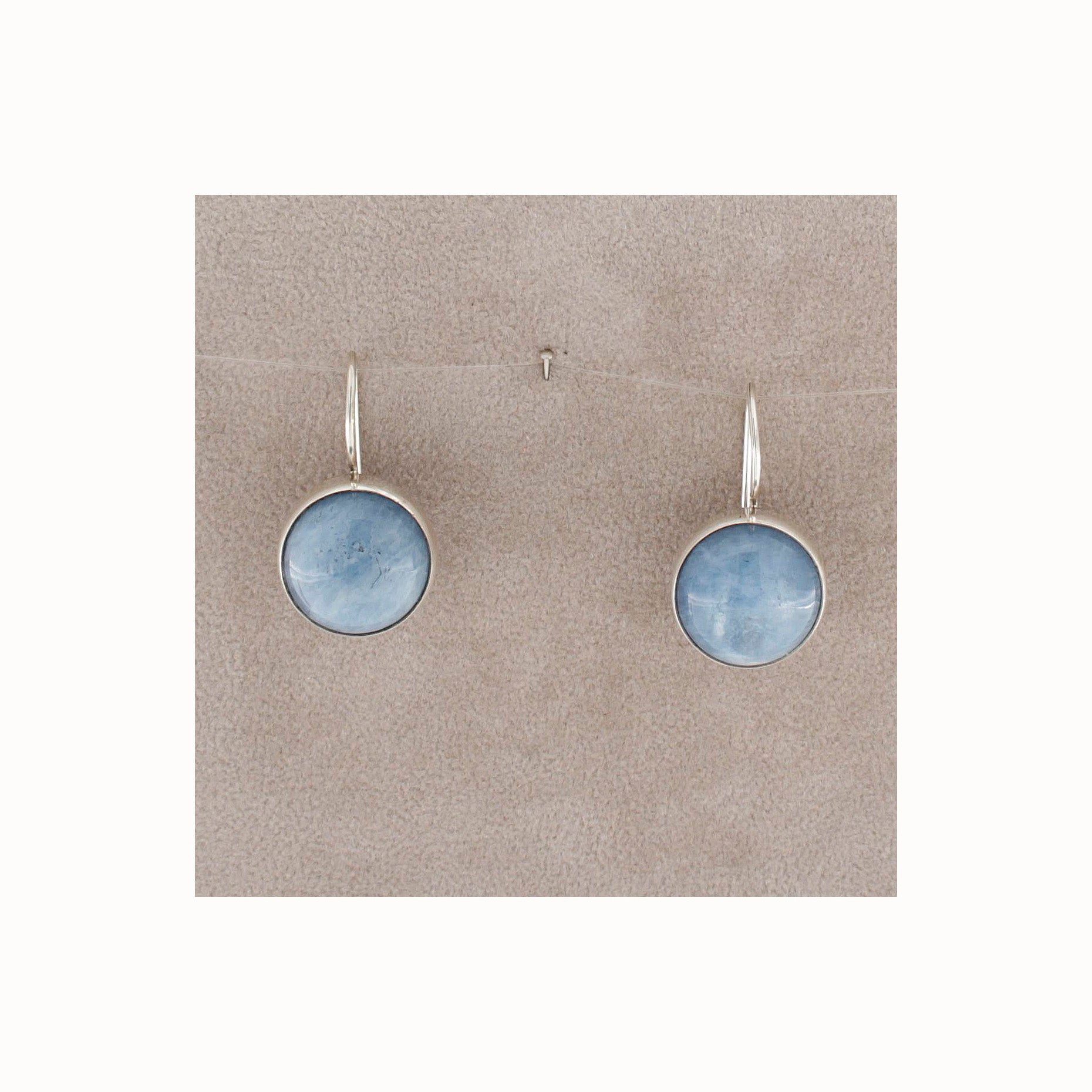 Silver earrings with aquamarine