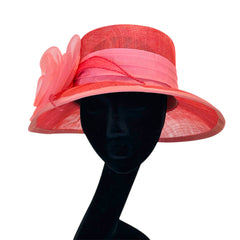 Cappello da cerimonia color corallo