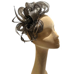 Fascinator da cerimonia marrone in seta