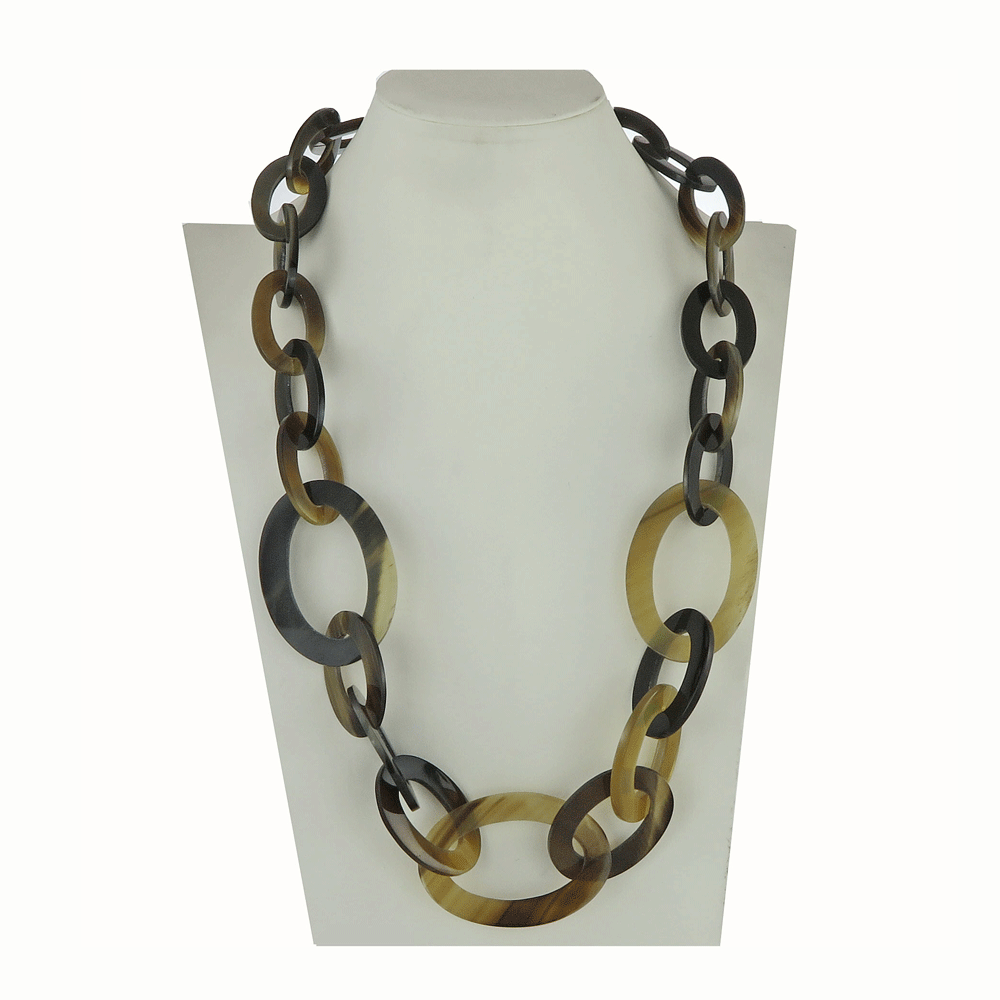 Collana di corno a catena