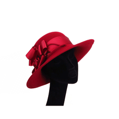 Cappello feltro rosso