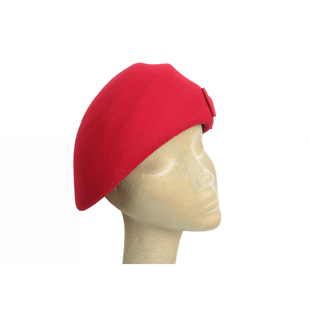 Coppola rigida rossa