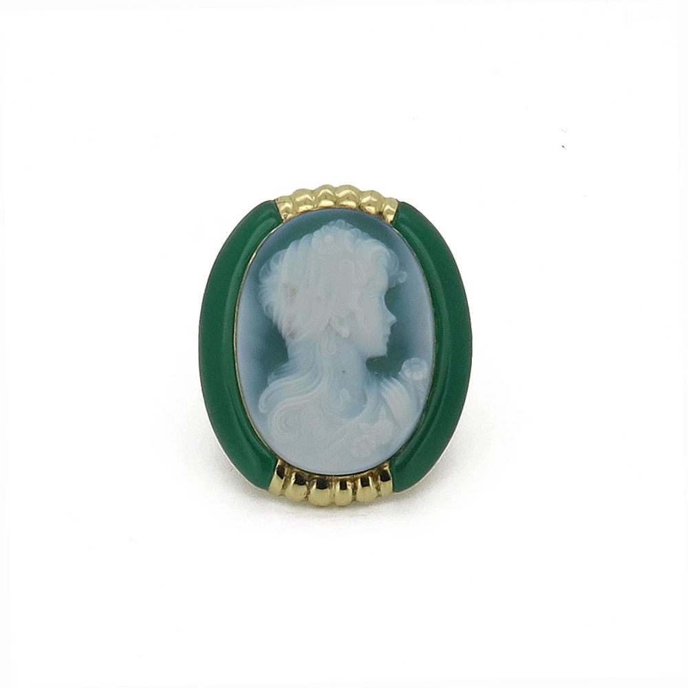 Anello cammeo con pietra dura verde in oro