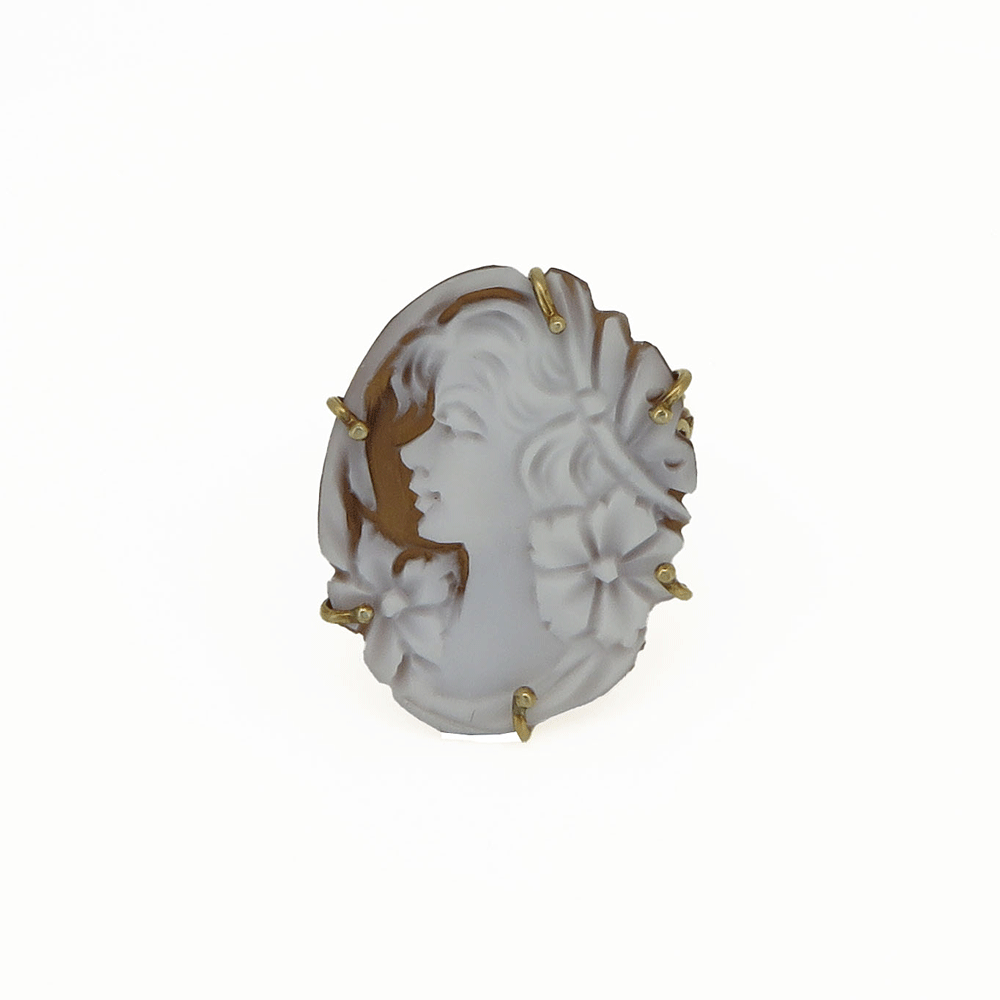 Anello in argento dorato con cammeo