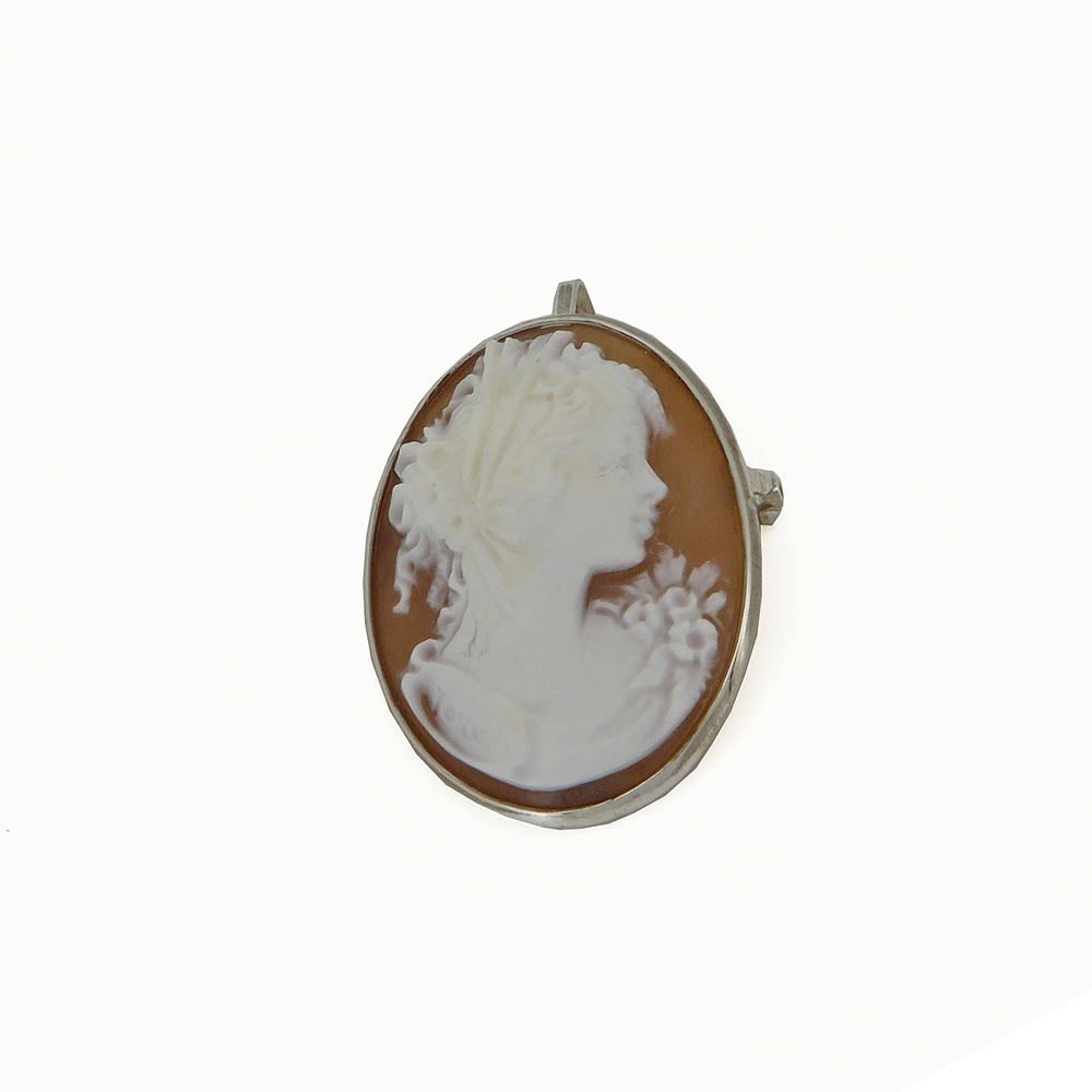 Spilla gioiello con cammeo in argento