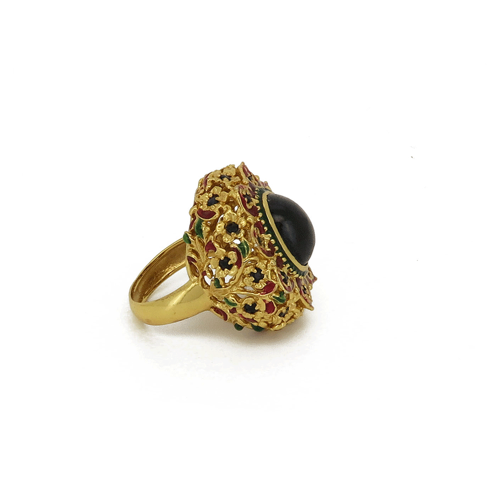 Anello smaltato con zaffiro