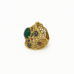 Band ring with green agate