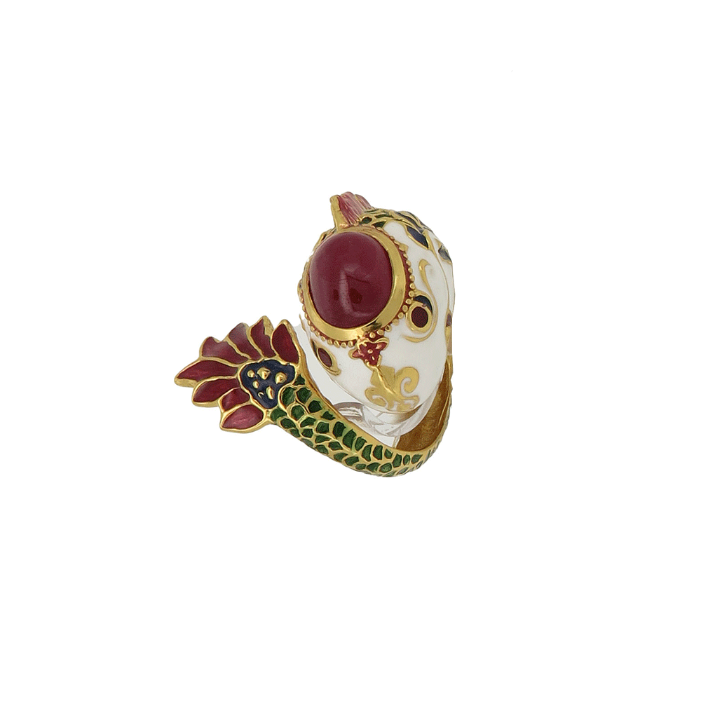Anello in argento dorato con pesce smaltato