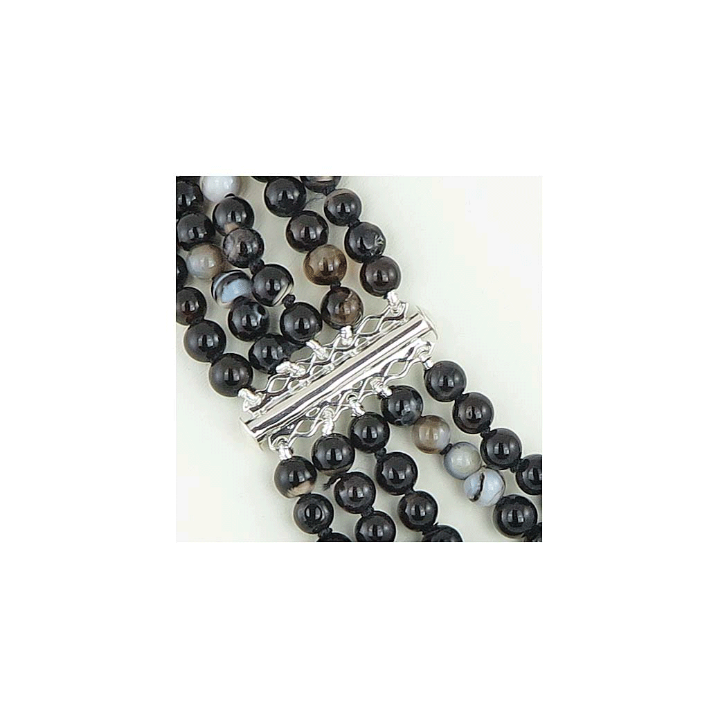Collana di agata nera screziata a cinque fili