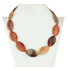Collana in corniola naturale con pietre ovali lisce e chiusura in argento 925 – Viganò Milano 1919