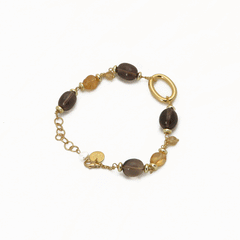 Bracelet with topaz
