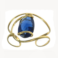 Rigid bracelet with crystal