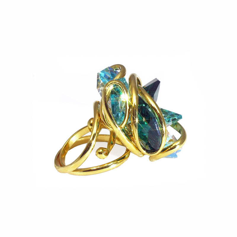 Ring with crystal flower