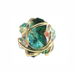 Anello con fiore di cristalli
