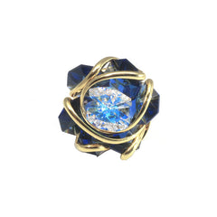 Anello con fiore di cristalli