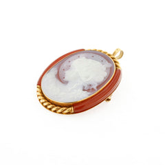 Spilla e ciondolo cammeo in oro e corniola