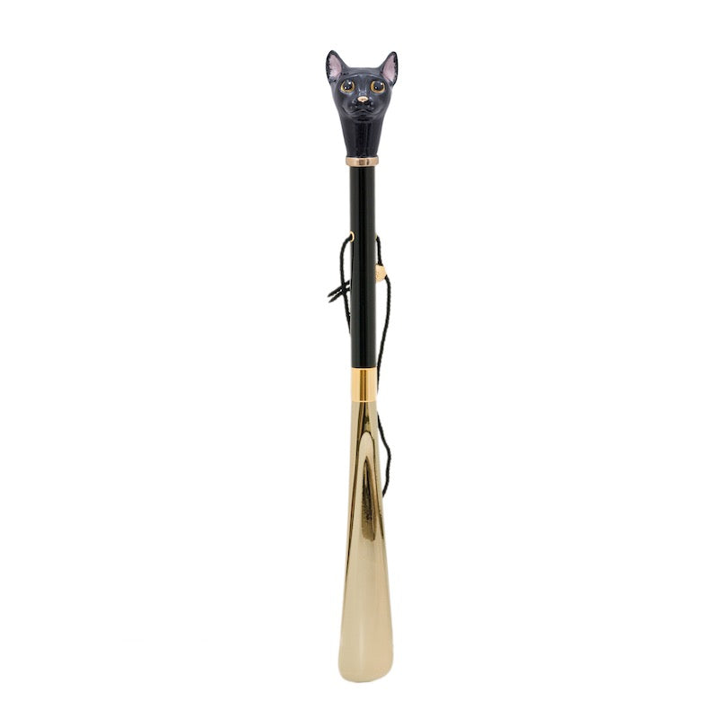 Shoehorn with enamelled cat